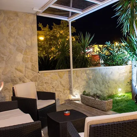 Lady Tania Apartment